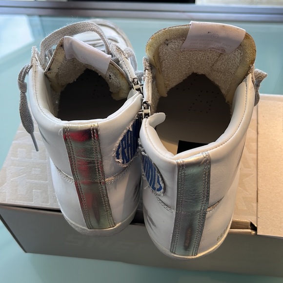 Woman’s golden goose sneaker, size 10 white - Picture 7 of 11